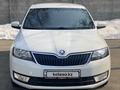 Skoda Rapid 2014 годаfor4 900 000 тг. в Алматы