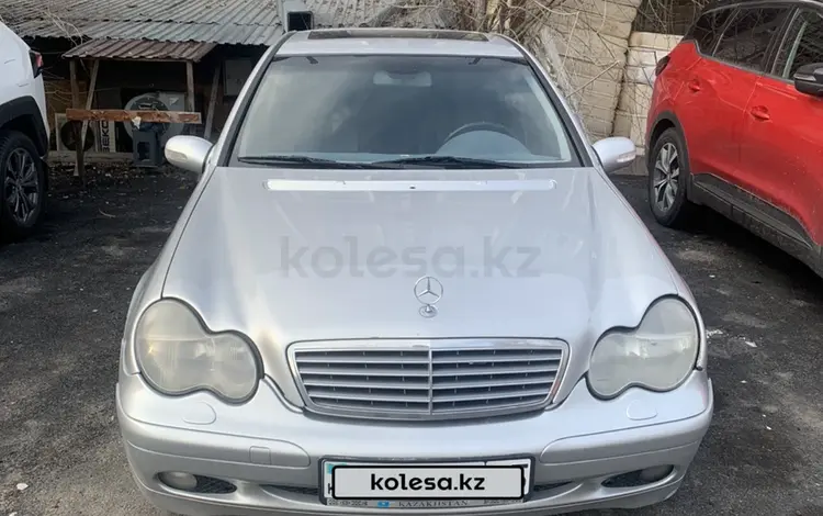 Mercedes-Benz C 180 2001 годаүшін3 300 000 тг. в Алматы