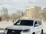 Lexus LX 570 2020 годаfor53 000 000 тг. в Алматы