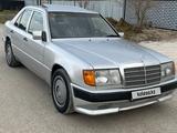 Mercedes-Benz E 220 1990 года за 1 800 000 тг. в Алматы – фото 2