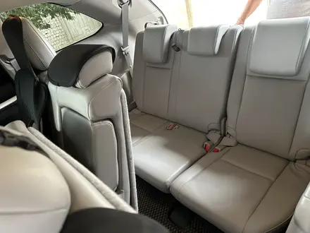Toyota Highlander 2019 года за 18 000 000 тг. в Шымкент – фото 12
