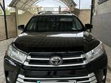 Toyota Highlander 2019 годаүшін18 000 000 тг. в Шымкент – фото 2