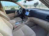 Toyota Highlander 2012 годаүшін8 200 000 тг. в Жанаозен – фото 4