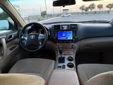 Toyota Highlander 2012 годаүшін8 200 000 тг. в Жанаозен – фото 5