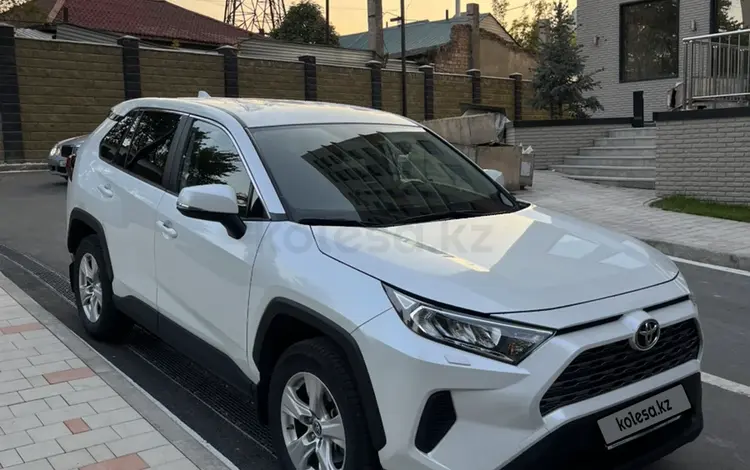 Toyota RAV4 2019 годаүшін13 900 000 тг. в Алматы