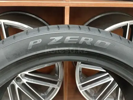 Летние шины разно размерные Pirelli P Zero 245/40R20 275/35R20 XL за 250 000 тг. в Алматы – фото 7