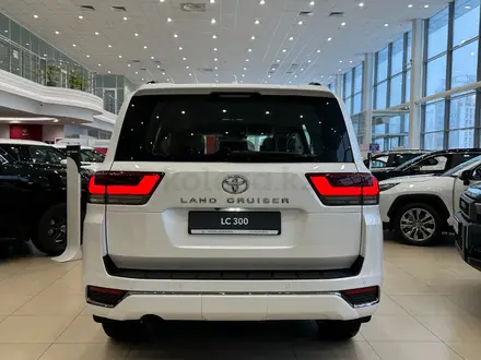 Toyota Land Cruiser Premium+ 2025 года за 73 000 000 тг. в Астана – фото 6