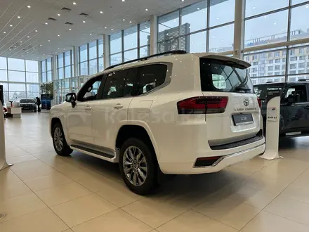 Toyota Land Cruiser Premium+ 2025 года за 73 000 000 тг. в Астана – фото 8