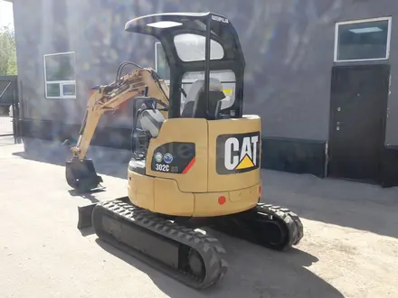 CAT  CAT 302CSR 2013 года за 9 350 000 тг. в Астана – фото 2