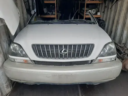 Капот для Lexus RX 300 за 60 000 тг. в Алматы