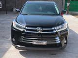 Toyota Highlander 2016 годаүшін13 500 000 тг. в Алматы