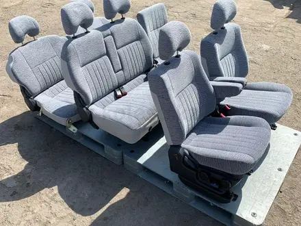Комплект сидений на Мицубиси Делику булку за 320 000 тг. в Алматы – фото 6