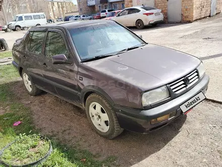 Volkswagen Vento 1994 годаүшін1 400 000 тг. в Караганда