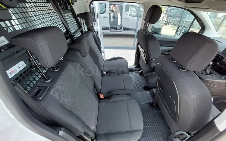 Toyota ProAce Verso 2025 года за 24 900 000 тг. в Алматы