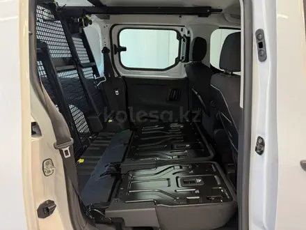 Toyota ProAce Verso 2025 года за 24 900 000 тг. в Алматы – фото 2