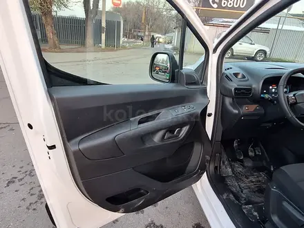 Toyota ProAce Verso 2025 года за 24 900 000 тг. в Алматы – фото 50