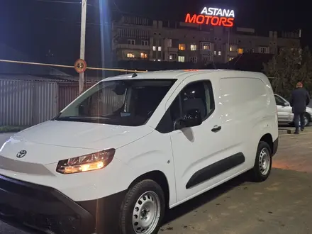 Toyota ProAce Verso 2025 года за 24 900 000 тг. в Алматы – фото 67