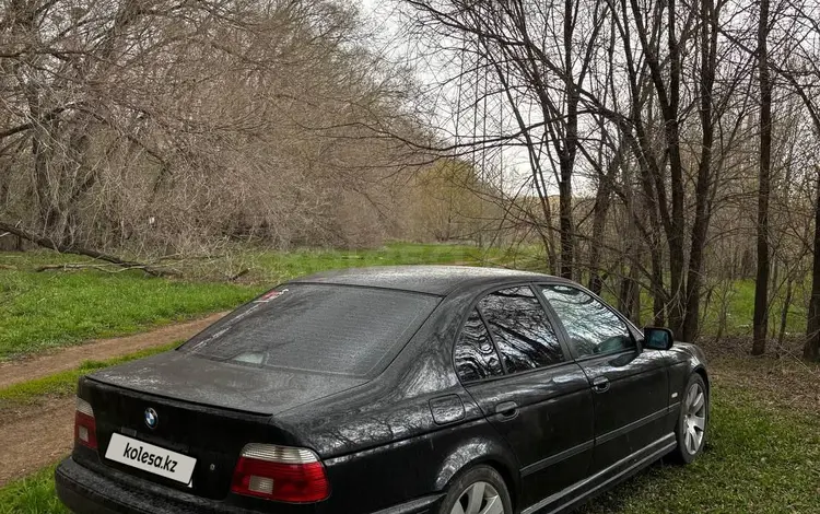 BMW 528 1998 года за 3 050 000 тг. в Караганда