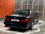 BMW 528 1990 года за 2 200 000 тг. в Уральск – фото 2