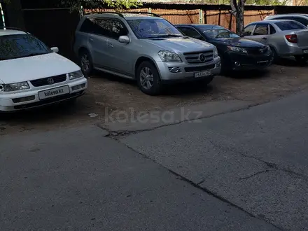 Mercedes-Benz GL 450 2007 года за 10 500 000 тг. в Алматы – фото 2