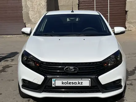 ВАЗ (Lada) Vesta 2018 года за 5 300 000 тг. в Караганда