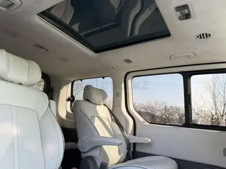 Hyundai Staria 2025 года за 24 500 000 тг. в Алматы – фото 12