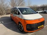 Hyundai Staria 2025 года за 26 000 000 тг. в Алматы