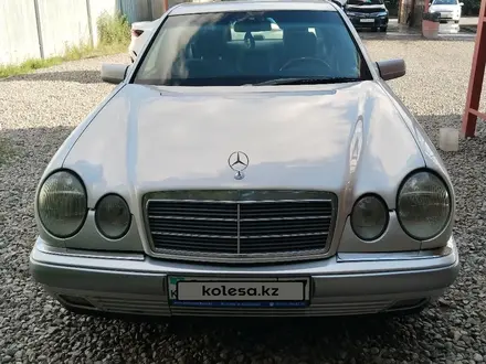 Mercedes-Benz E 280 1997 года за 3 800 000 тг. в Алматы – фото 9