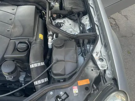 Mercedes-Benz E 320 2003 года за 6 500 000 тг. в Алматы – фото 10