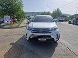 Toyota Highlander 2016 года за 9 000 000 тг. в Актау – фото 2