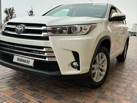 Toyota Highlander 2016 года за 9 000 000 тг. в Актау – фото 46