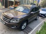 Volkswagen Tiguan 2013 года за 7 300 000 тг. в Алматы – фото 2