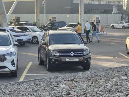 Volkswagen Tiguan 2013 года за 8 500 000 тг. в Алматы – фото 22