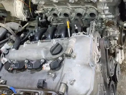 Двигатель 1ZR 2ZR toyota 1.6 1.8 литра за 330 000 тг. в Алматы – фото 2