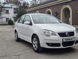 Volkswagen Polo 2008 года за 2 500 000 тг. в Шымкент – фото 2