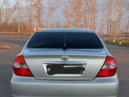 Toyota Camry 2001 года за 5 000 000 тг. в Бишкуль – фото 2