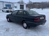 Volkswagen Passat 1995 годаfor1 650 000 тг. в Караганда – фото 4