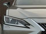 Lexus ES 250 2018 года за 19 800 000 тг. в Тараз – фото 5