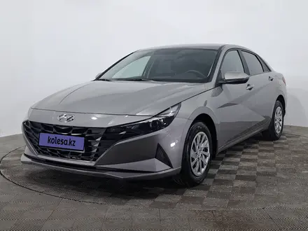 Hyundai Elantra 2022 года за 10 430 000 тг. в Астана