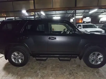 Toyota 4Runner 2017 года за 19 000 000 тг. в Алматы – фото 4