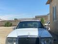 Mercedes-Benz E 260 1992 годаfor1 100 000 тг. в Актау – фото 5