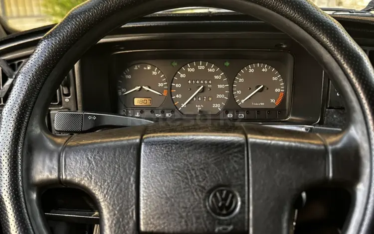 Volkswagen Passat 1993 годаүшін1 200 000 тг. в Шымкент