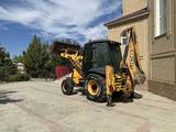 Аренда экскаватор погрузчик JCB 3CX 2011 года в Атырау