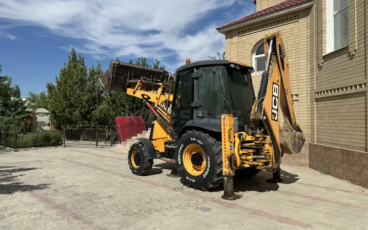 Аренда экскаватор погрузчик JCB 3CX в Атырау