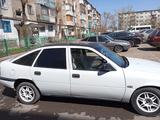 Opel Vectra 1993 года за 650 000 тг. в Караганда – фото 2