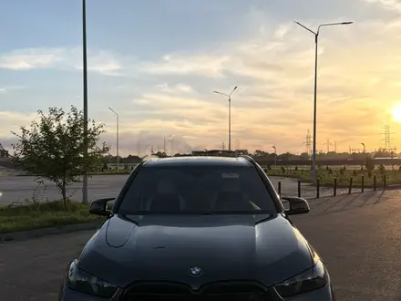BMW X5 2019 года за 31 500 000 тг. в Алматы – фото 6