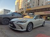 Lexus ES 350 2021 года за 20 000 000 тг. в Астана