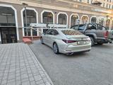 Lexus ES 350 2021 года за 20 000 000 тг. в Астана – фото 3