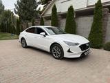 Hyundai Sonata 2022 года за 9 300 000 тг. в Алматы – фото 5
