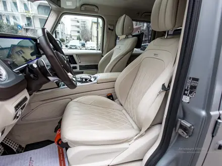 Mercedes-Benz G 63 AMG 4MATIC 2023 года за 109 000 000 тг. в Алматы – фото 19
